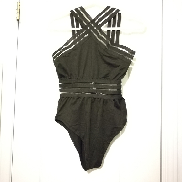 NWOT S Illusion Striped One Piece Swimsuit - Picture 2 of 8